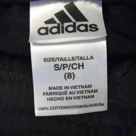 Boys Adidas Shorts size small 8 - Picture 4 of 5